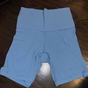 Aritzia TNA biker short